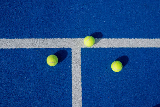 Construction d'un court de tennis à Saint-Tropez