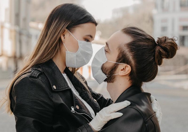 Est-il sûr à ce jour de faire des rencontre pendant la pandémie de coronavirus ?