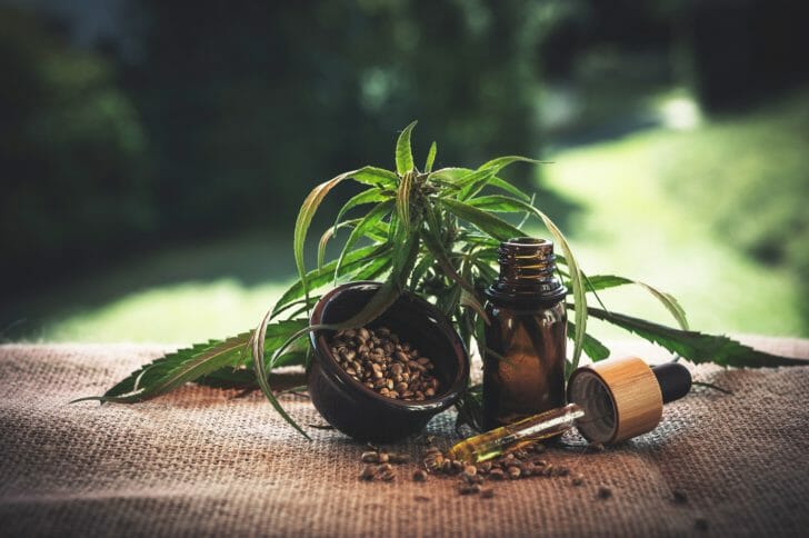 À quoi s’attendre au cours du premier mois de prise d’huile de CBD ?