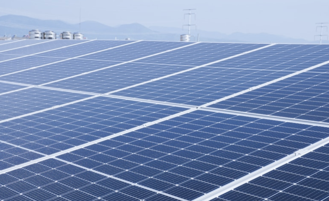 Nettoyage de panneaux solaires à Genève
